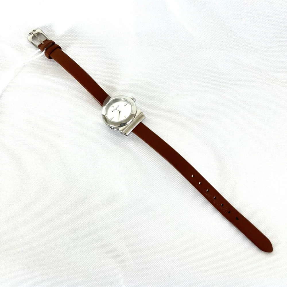 SALVATORE FERRAGAMO Women's Swiss Gancini Brown Leather Strap Wrist Watch NWT